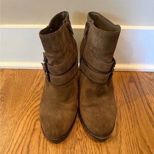 Gianni Bini Brown Ankle Booties